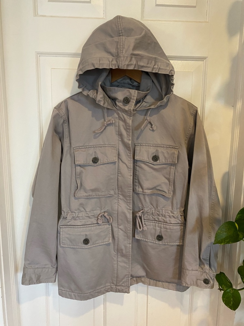 Aritzia Sunday Best Hooded Utility Jacket in Gray pockets spring zip up button